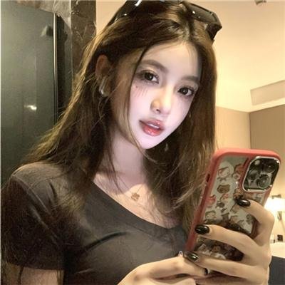 角色海报